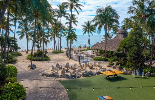Upper Matecumbe Key Hotel | Come Create Memories w/ Fun-filled Adventures at this Paradise! Outdoor Pool!