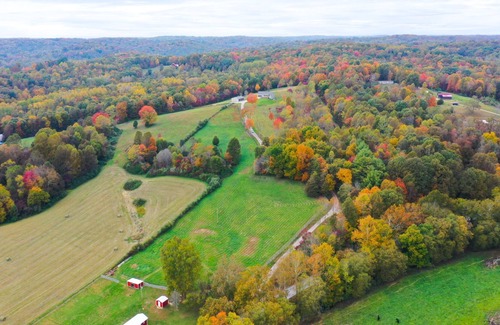 McArthur Casa | Come Enjoy The Gorgeous Views From McArthur Hilltop Hideaway