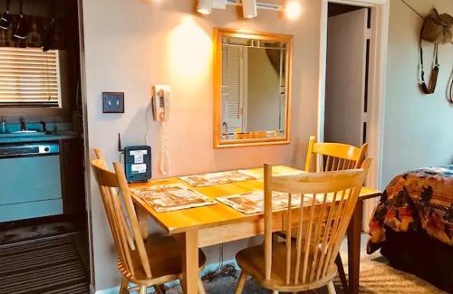 Sugar Mountain Apartamento | Come feel what it's like to relax at 4900'