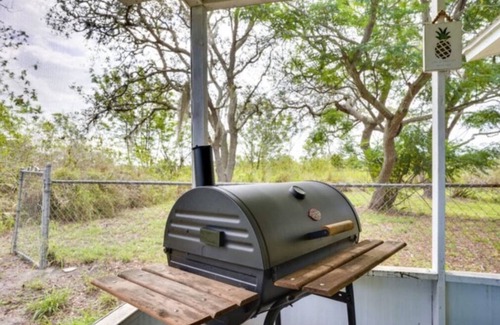 Sebring Casa | Come sleep cheap and get a free night on us