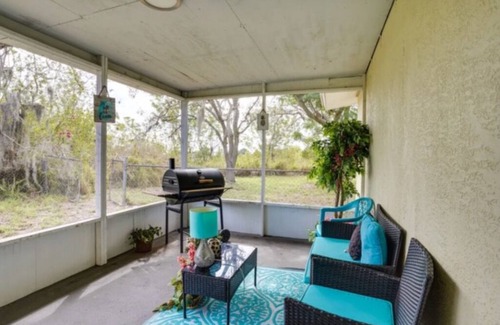 Sebring Casa | Come sleep cheap and get a free night on us