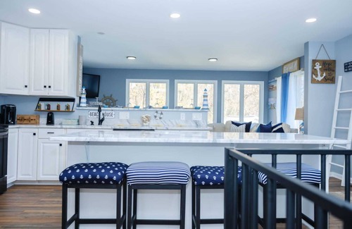 Chesapeake Beach Casa | Come Stay on the Bay! Beautifully Renovated Oasis