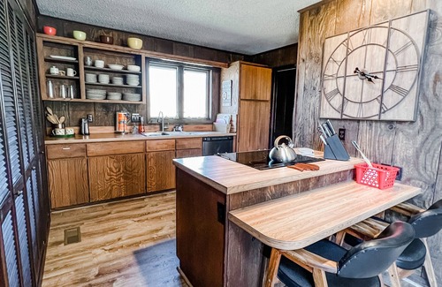 Heber Springs Casa | ¡NUEVO LISTADO! ¡PUNTO CALIENTE PARA PESCAR! MEJOR VISTA AL RÍO! Ven a quedarte en nuestra casa del río!