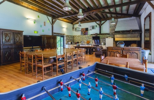 Fretigney-et-Velloreille Cabaña | Casa rural con piscina, SPA, Wi-Fi y aparcamiento en 6 Rue du Pré de la Haie