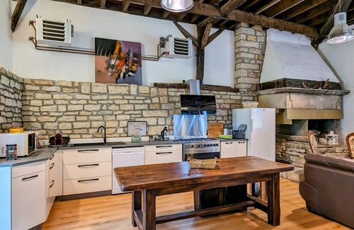 Fretigney-et-Velloreille Cabaña | Casa rural con piscina, SPA, Wi-Fi y aparcamiento en 6 Rue du Pré de la Haie