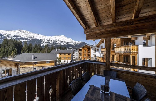 Valbella Apartamento | Comfort 6-person apartment in the holiday park Landal Alpine Lodge Lenzerheide