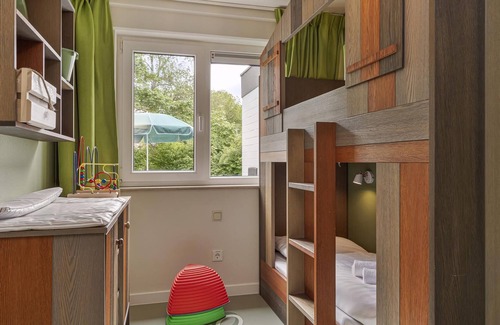 Leiwen Casa | Comfort 6-person children's bungalow in the holiday park Landal Sonnenberg