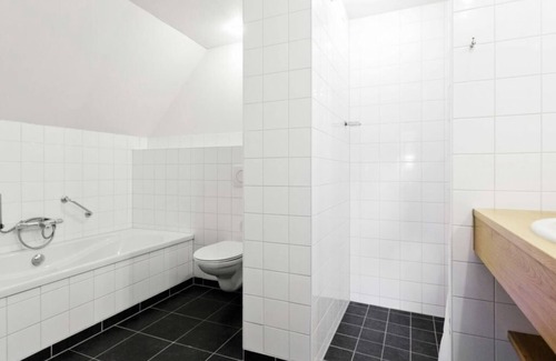 Nooitgedacht Casa | Comfort 8-person farmhouse in the holiday park Hof van Saksen