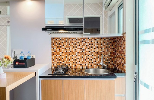 Jatinegara Apartamento | Comfort And Strategic 2Br Bassura City Apartment