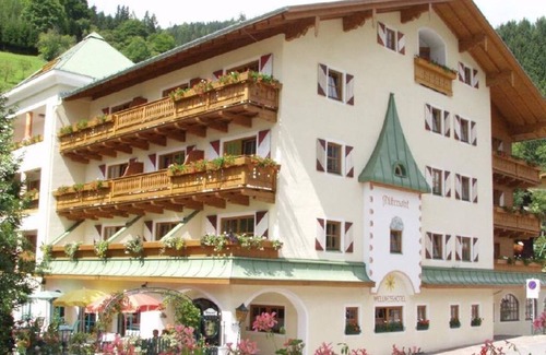 Dienten am Hochkoenig Casa | Comfort double room 25, 1-3 nights - Wellnesshotel Mitterwirt