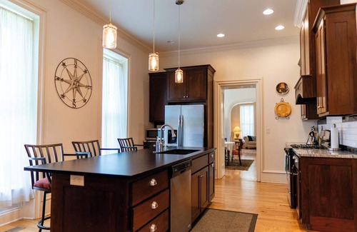 La Crosse Casa | Comfort & Elegance in a Historic La Crosse, Wisconsin Mansion