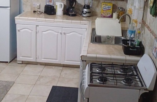 Barroui Apartamento | COMFORT HAVEN APTS.