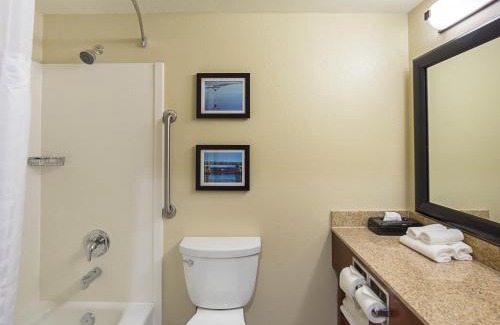 Pacific Hotel | Comfort Inn Arcata