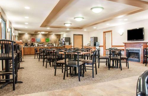 Dickinson Hotel | Comfort Inn Dickinson