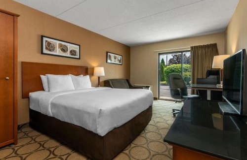 Moncton Hotel | Comfort Inn East
