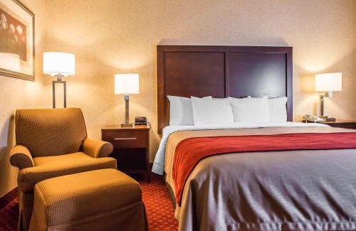 Lake Ariel Hotel | Comfort Inn Pocono Lakes Region