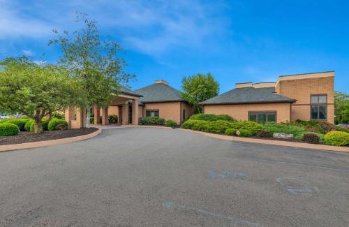 Lake Ariel Hotel | Comfort Inn Pocono Lakes Region