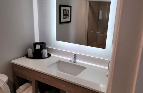 Alexandria Hotel | Comfort Inn & Suites Alexandria West