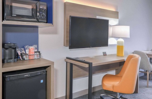 Pigeon Forge Hotel | Comfort Inn & Suites At Dollywood Lane