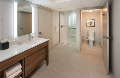 Fishers Hotel | Comfort Inn & Suites Fishers - Indianapolis