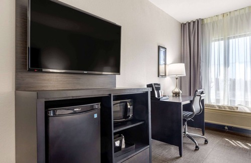 Greer Hotel | Comfort Inn & Suites Greer - Greenville