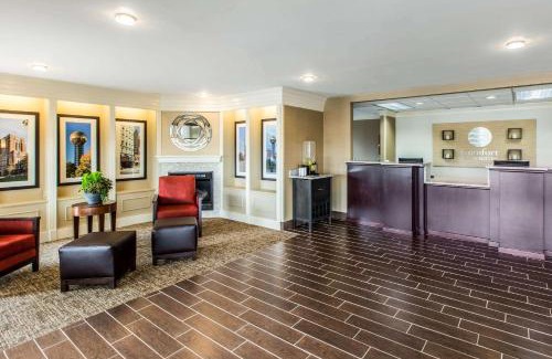 Ashley Oaks Hotel | Comfort Inn & Suites Knoxville West