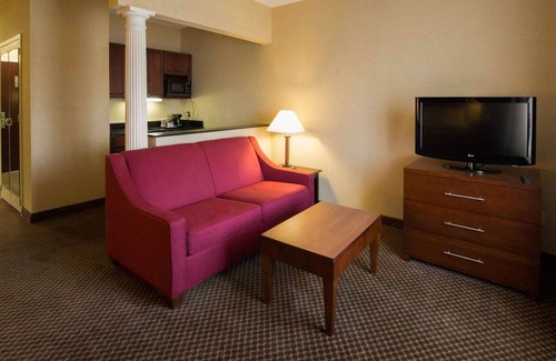 Morganton Hotel | Comfort Inn & Suites Morganton