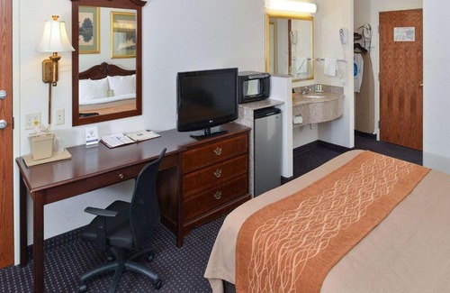 Riverton Hotel | Comfort Inn & Suites Riverton