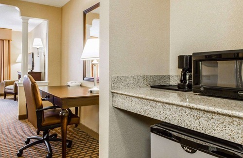 Scarborough Hotel | Comfort Inn & Suites Scarborough - Portland