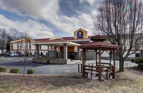 Barium Springs Hotel | Comfort Inn & Suites Statesville - Mooresville