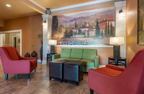 Ukiah Hotel | Comfort Inn & Suites Ukiah Mendocino County