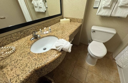 Lexington Park Hotel | Comfort Inn & Suites