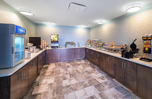 Central Oklahoma City Hotel | Comfort Inn & Suites Oklahoma City near Bricktown