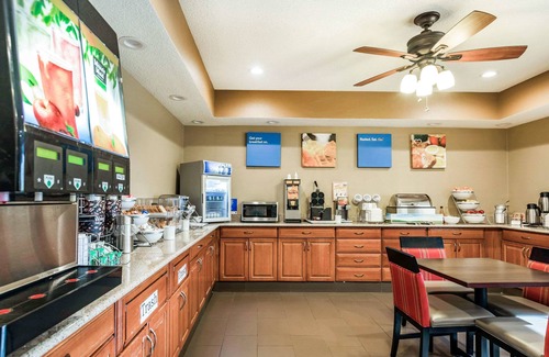 Kalamazoo Hotel | Comfort Inn Wings Stadium