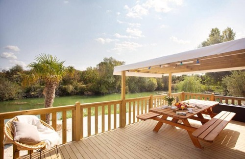 Gravon Casa | Comfort lodge on the water (5 people)