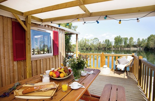 Gravon Casa | Comfort lodge on the water (5 people)