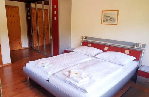 Goeriach Cama Y Desayuno | Habitación confort Silberdistel - Gasthof Lacknerhof