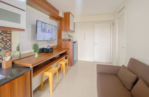 Jatinegara Apartamento | Comfort Stay 1Br With Extra Room At Bassura City Apartment
