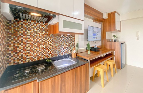 Jatinegara Apartamento | Comfort Stay 1Br With Extra Room At Bassura City Apartment