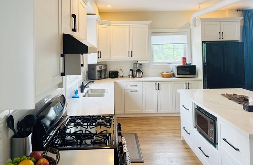 Burk's Falls Apartamento | Comfort Stay–2B1B @ Burk’s Falls