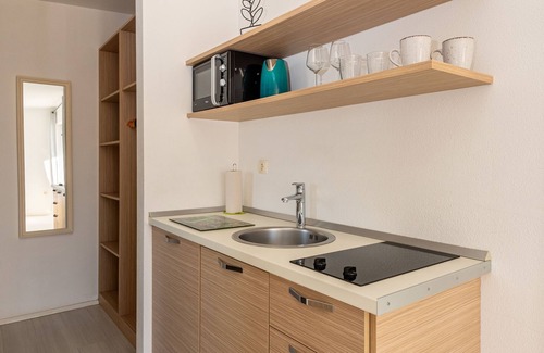 Grebastica Apartamento | Estudio 4 * Confort con excelentes vistas al mar y piscina, restaurante en el lugar - AP4