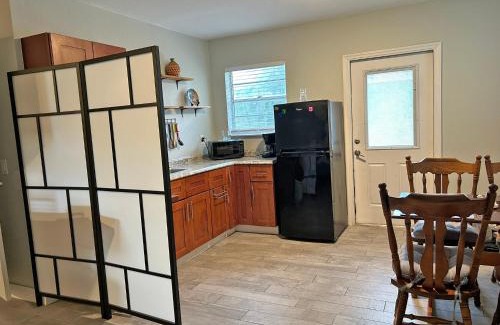 Iona Apartamento | Comfort Suite Fort Myers - 15 Minutes from the Beach