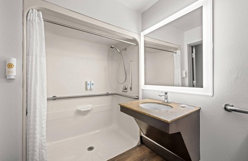 Harbison Hotel | Comfort Suites Columbia at Harbison