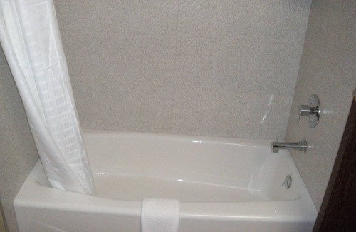 Dover Hotel | Comfort Suites Dover