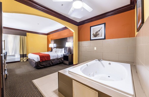 Lake Jackson Hotel | Comfort Suites Lake Jackson Clute