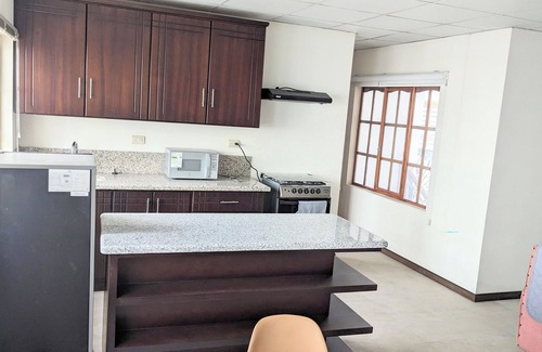 San Blas Apartamento | Comfortable 2-bedroom apartment with Natural Light in Cuenca