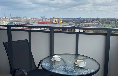 Mlyniska Apartamento | Comfortable 2-Bedroom “Baltic Echo” Apartment with Wi-Fi and Balcony