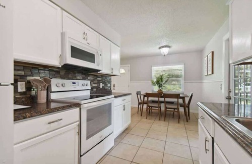 Dade City Casa | 🏡 Comfortable 3-Bedroom Home in Dade City