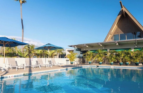 Kahului Casa | Comfortable ADA Unit, Outdoor Pool, Shuttle Service, Pets Allowed!