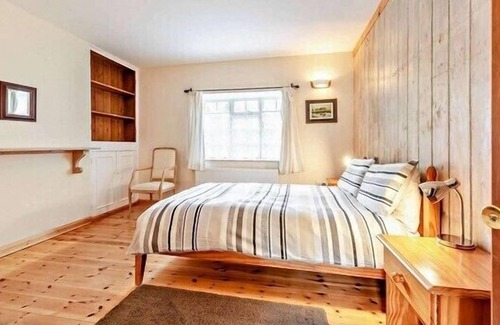 Pencader Apartamento | Comfortable Airy 5-Bed Apartment in Llandysul